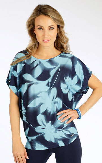 Tričko dámske s krátkym rukávom.