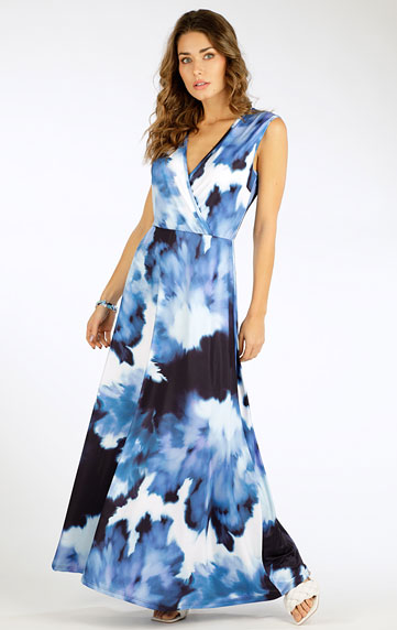 Šaty dámske dlhé bez rukávov.