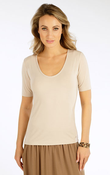 Tričko dámske s krátkym rukávom.