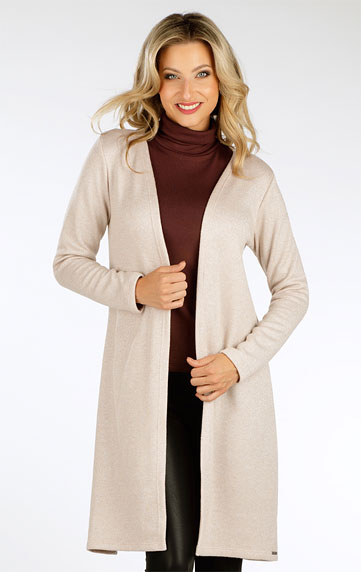 Cardigan damsky s dlhým rukávom.